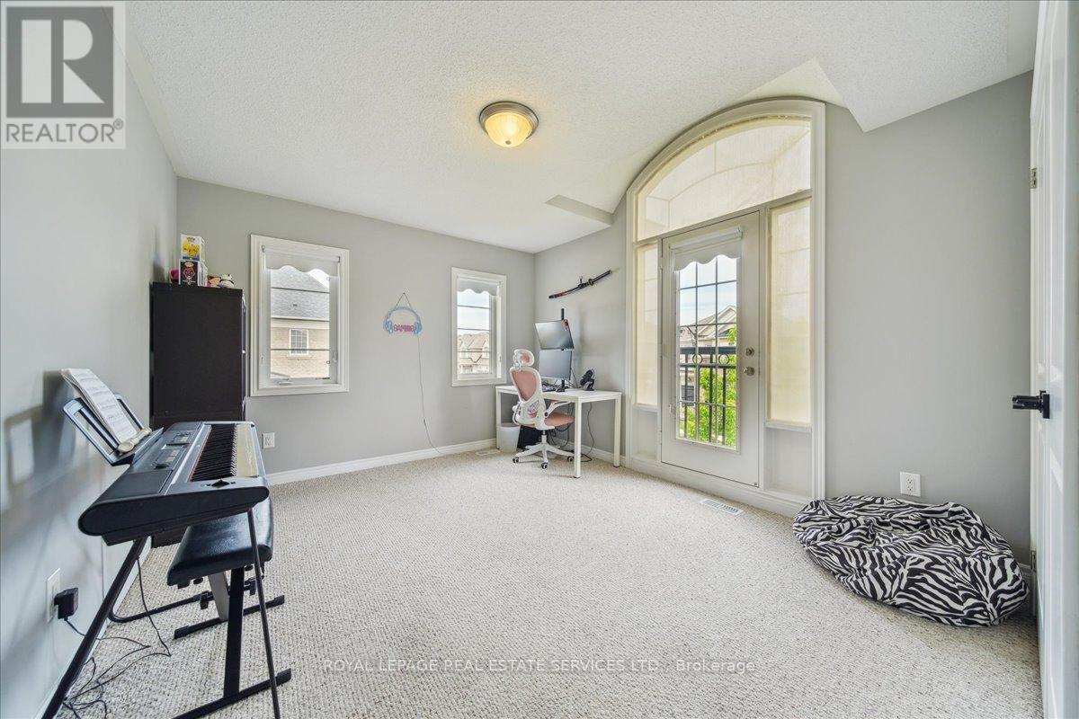 3150 Trailside Drive, Oakville, Ontario  L6M 0P6 - Photo 34 - W12438196