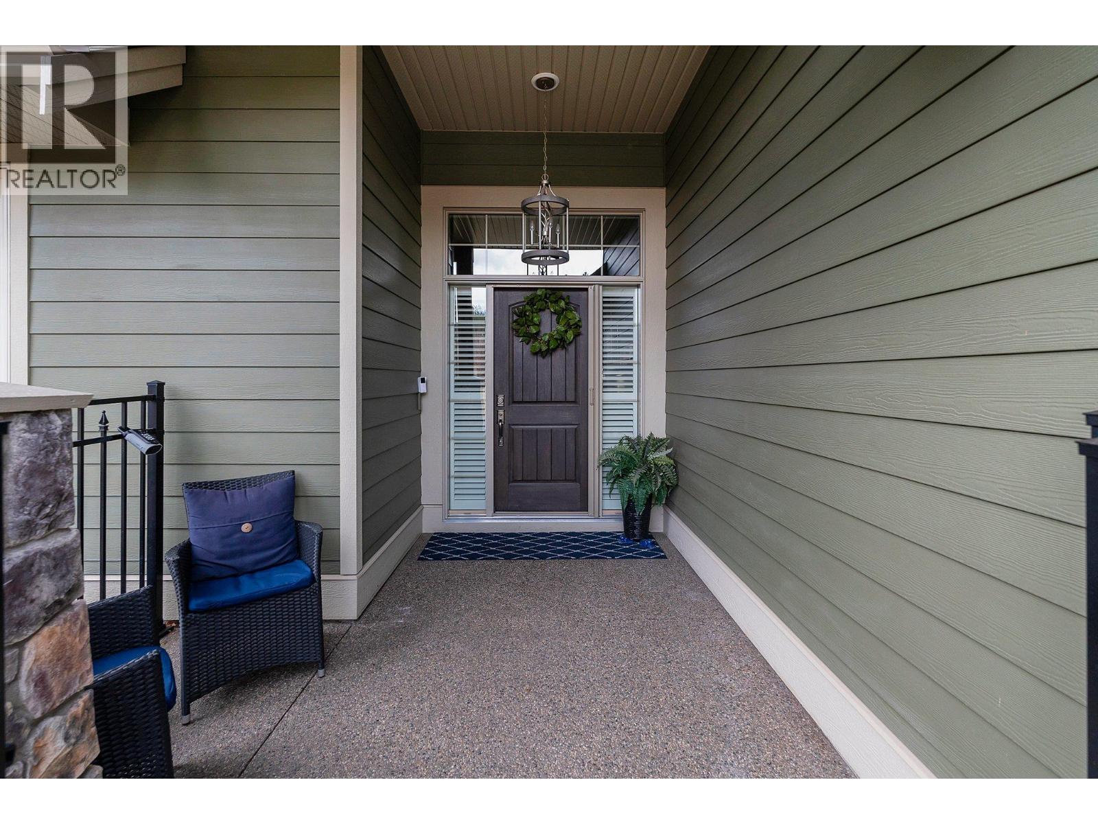 4149 Gallaghers Fairway S, Kelowna, British Columbia  V1W 5G3 - Photo 3 - 10342453