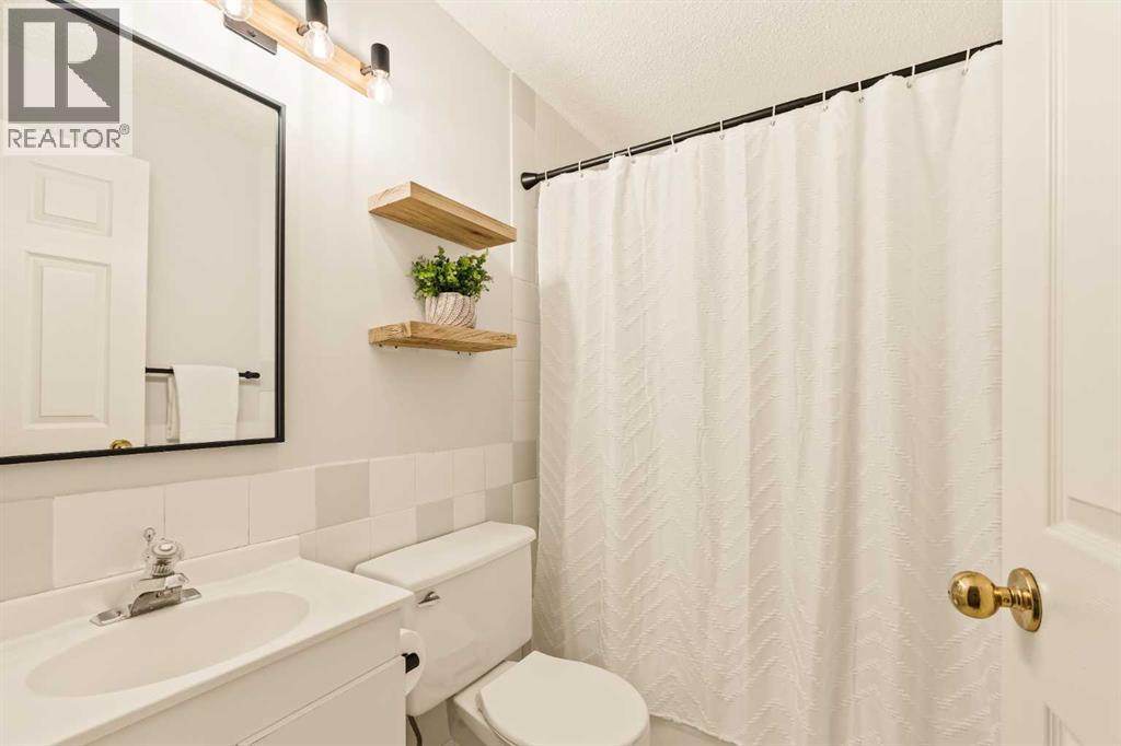1912 30 Avenue Sw, Calgary, Alberta  T2T 1P9 - Photo 38 - A2253489