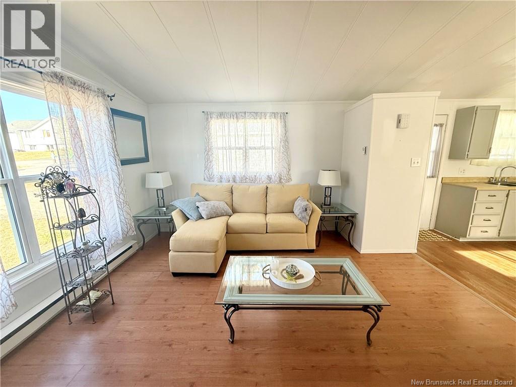 462 Sunnyside Avenue, Miramichi, New Brunswick  E1V 5N5 - Photo 3 - NB127513