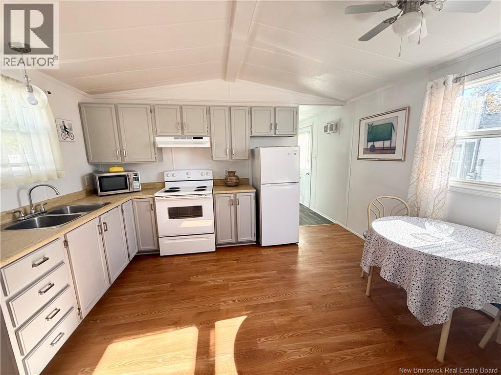 462 Sunnyside Avenue, Miramichi, New Brunswick  E1V 5N5 - Photo 5 - NB127513
