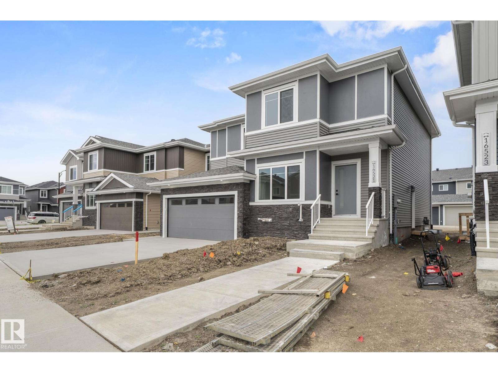 16521 20 Av Sw, Edmonton, Alberta  T6W 5K1 - Photo 1 - E4460411