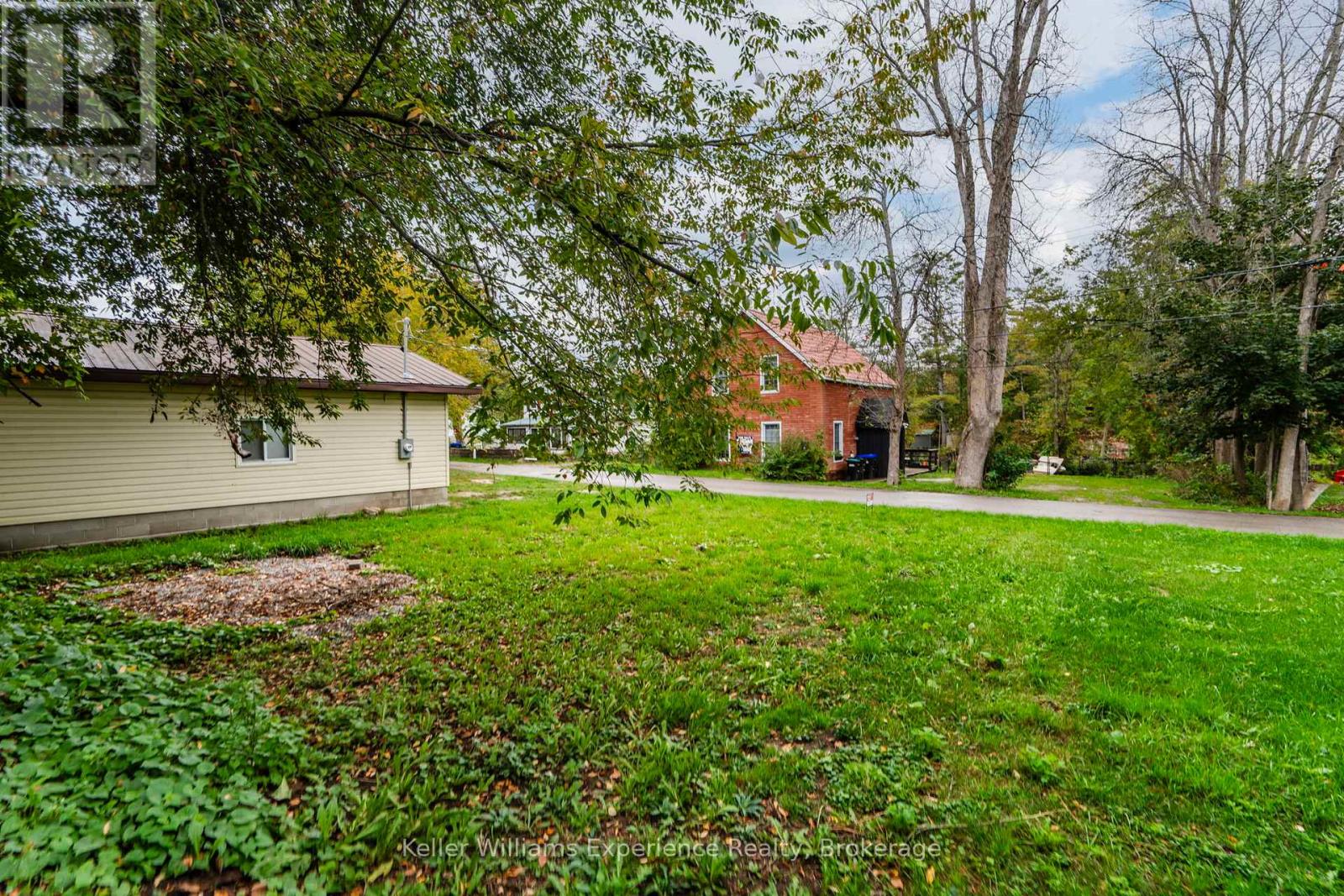 3355 Muskoka Street, Severn, Ontario  L0K 2B0 - Photo 42 - S12439838