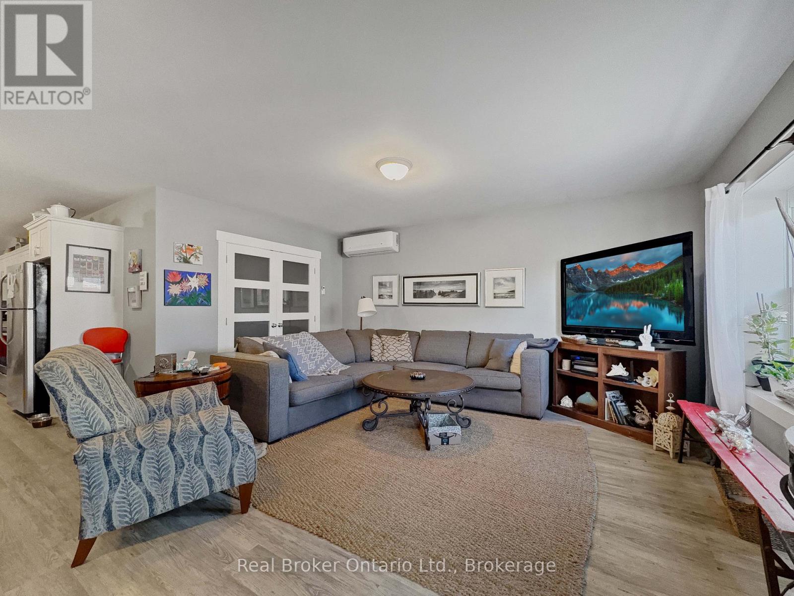 174 High Street, Saugeen Shores, Ontario  N0H 2L0 - Photo 17 - X12438828