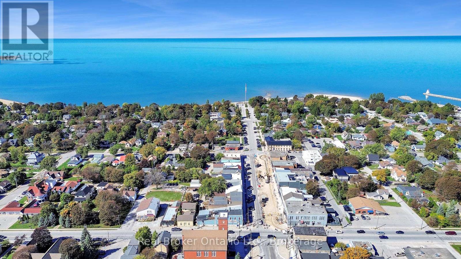 189-193 High Street, Saugeen Shores, Ontario  N0H 2L0 - Photo 4 - X12438829