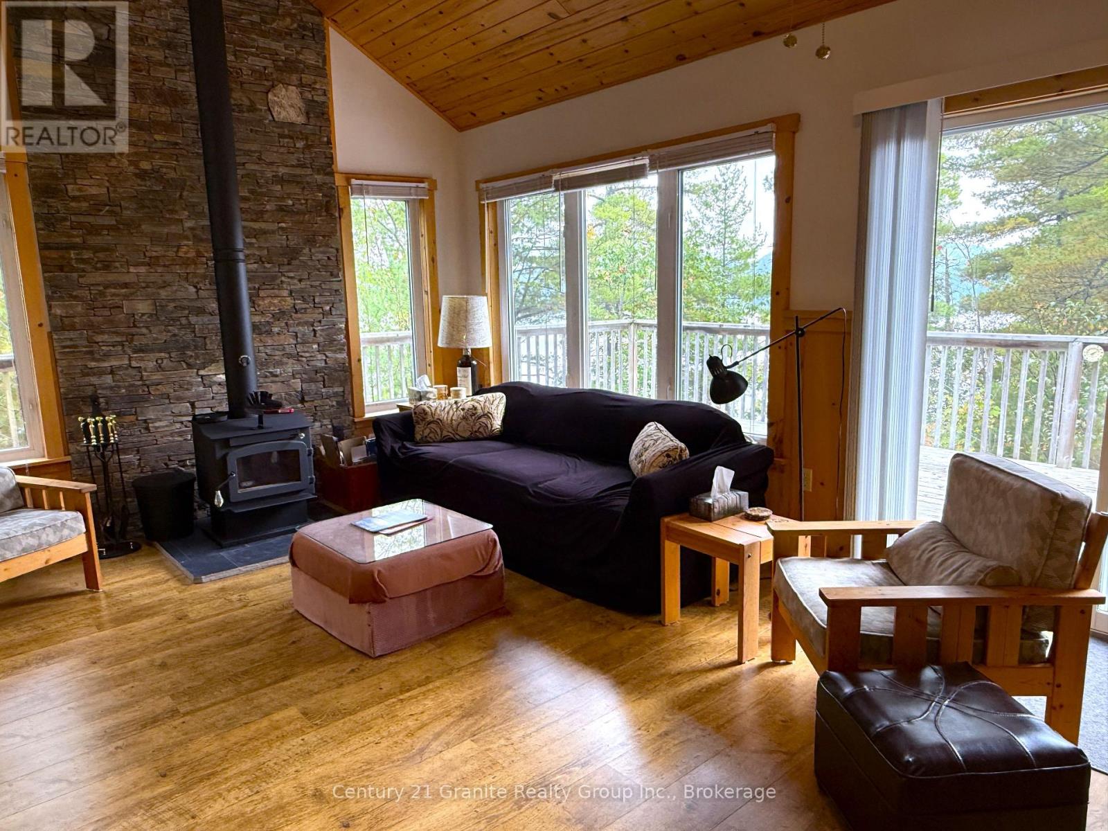 1773 Blue Heron Road, Dysart Et Al, Ontario  K0M 1S0 - Photo 8 - X12428891