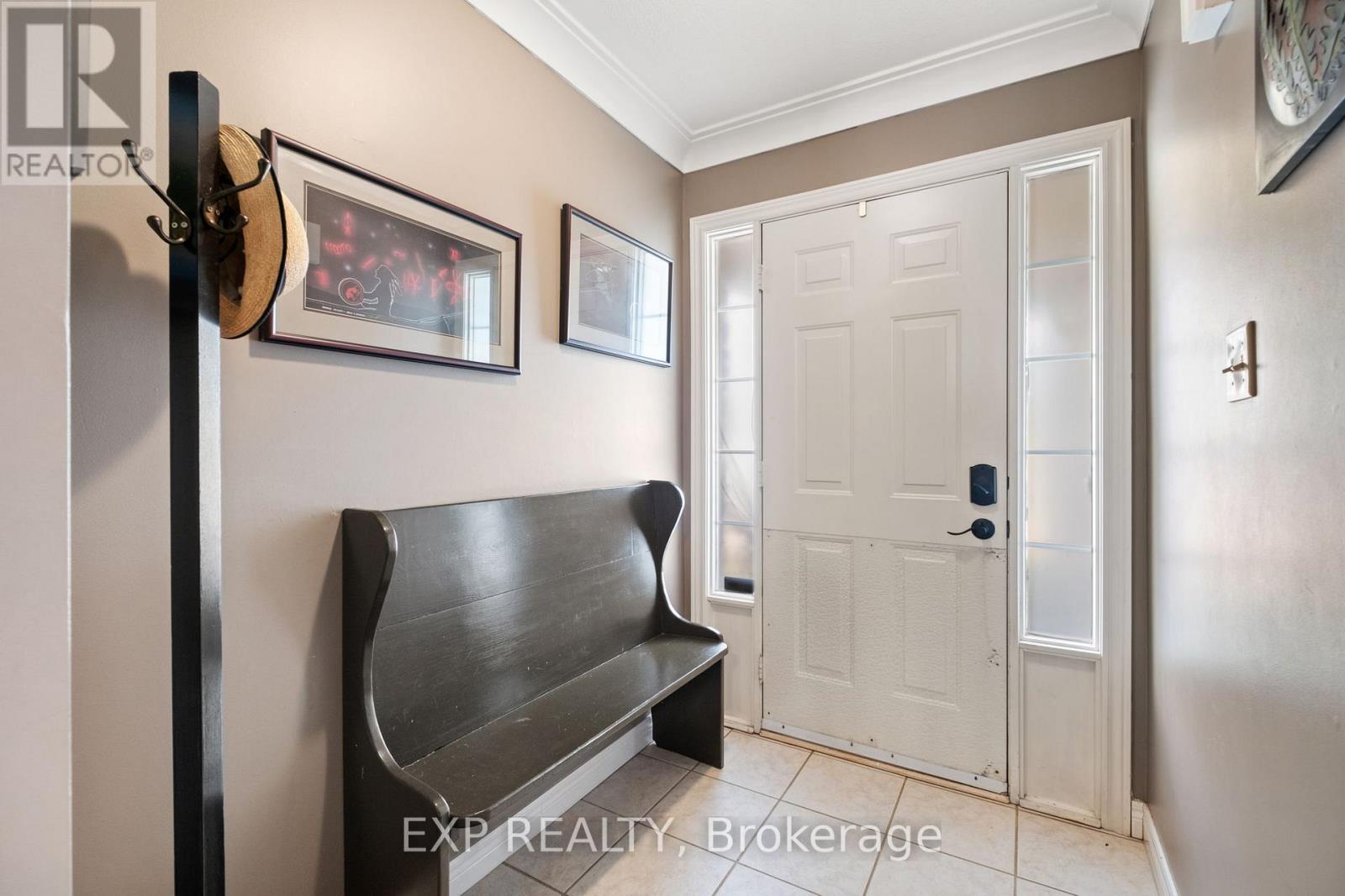 22 - 130 Robert Street, Milton, Ontario  L9T 6E3 - Photo 5 - W12440008