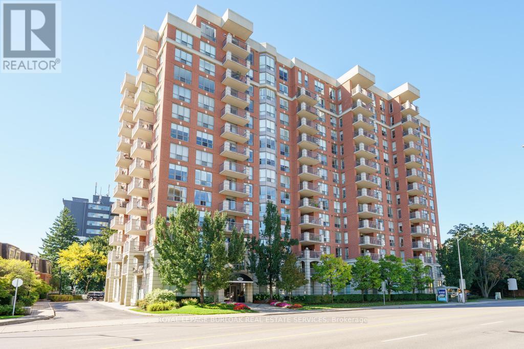 1101 - 442 Maple Avenue, Burlington, Ontario  L9H 1T4 - Photo 2 - W12440037