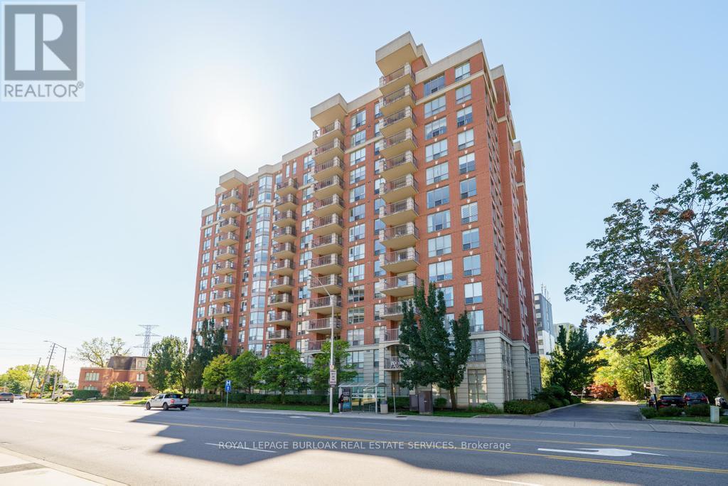 1101 - 442 Maple Avenue, Burlington, Ontario  L9H 1T4 - Photo 4 - W12440037