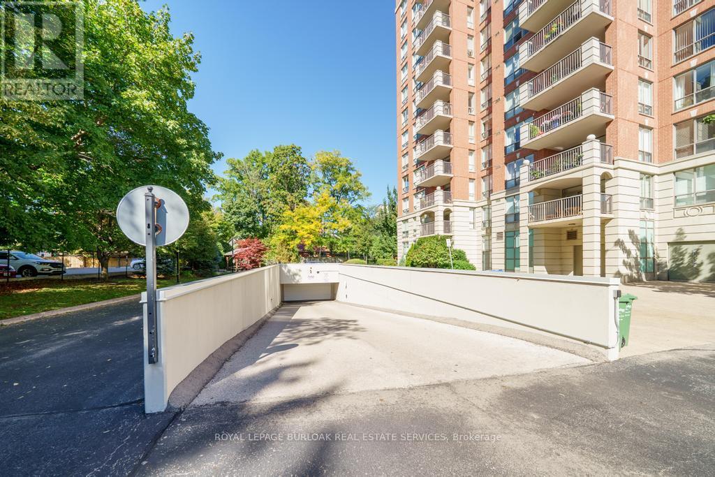 1101 - 442 Maple Avenue, Burlington, Ontario  L9H 1T4 - Photo 49 - W12440037