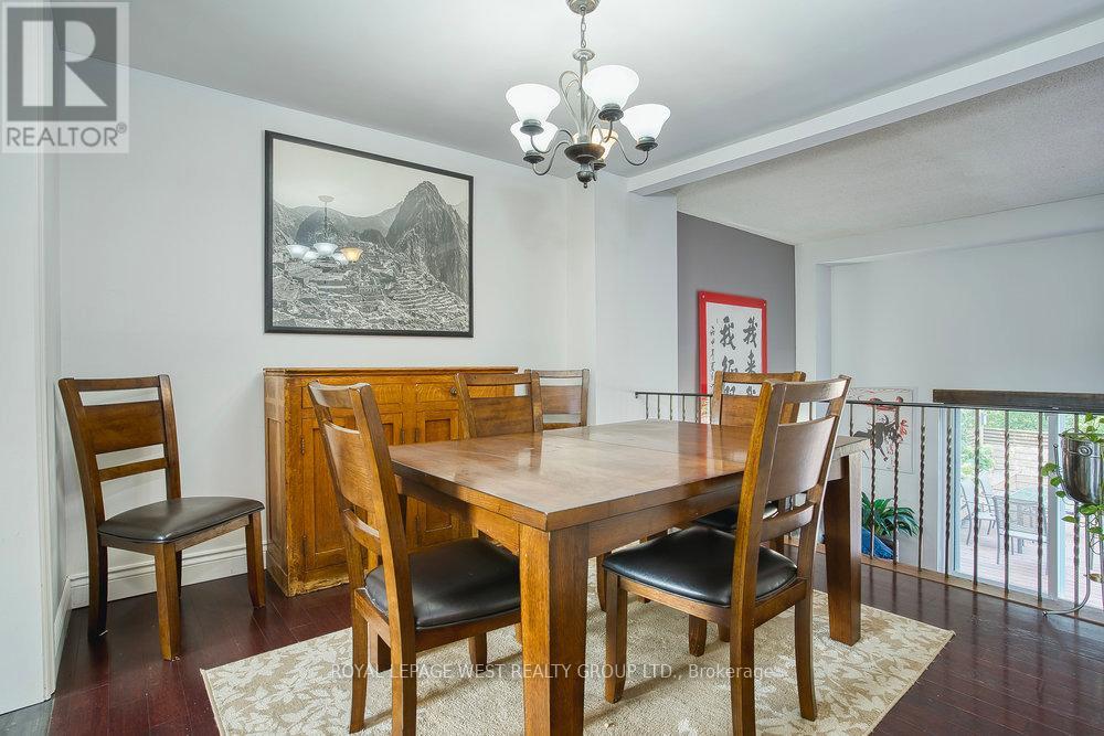3 - 92 Twenty Ninth Street, Toronto, Ontario  M8W 3B2 - Photo 11 - W12440047