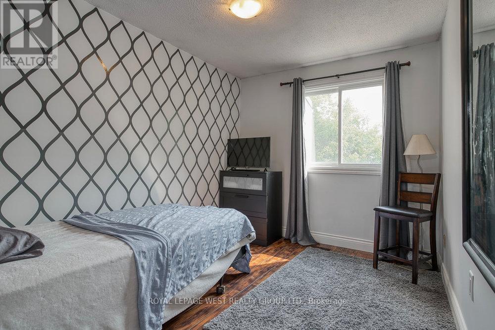 3 - 92 Twenty Ninth Street, Toronto, Ontario  M8W 3B2 - Photo 28 - W12440047