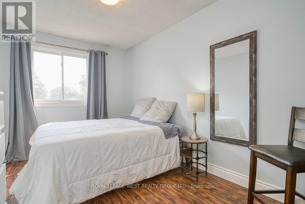 3 - 92 Twenty Ninth Street, Toronto, Ontario  M8W 3B2 - Photo 30 - W12440047