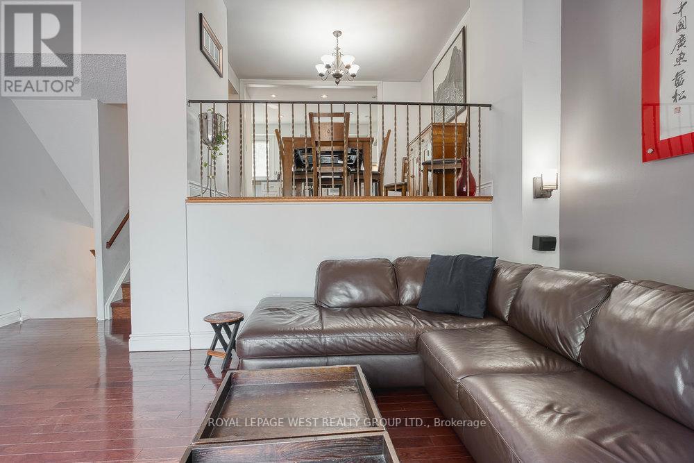 3 - 92 Twenty Ninth Street, Toronto, Ontario  M8W 3B2 - Photo 8 - W12440047