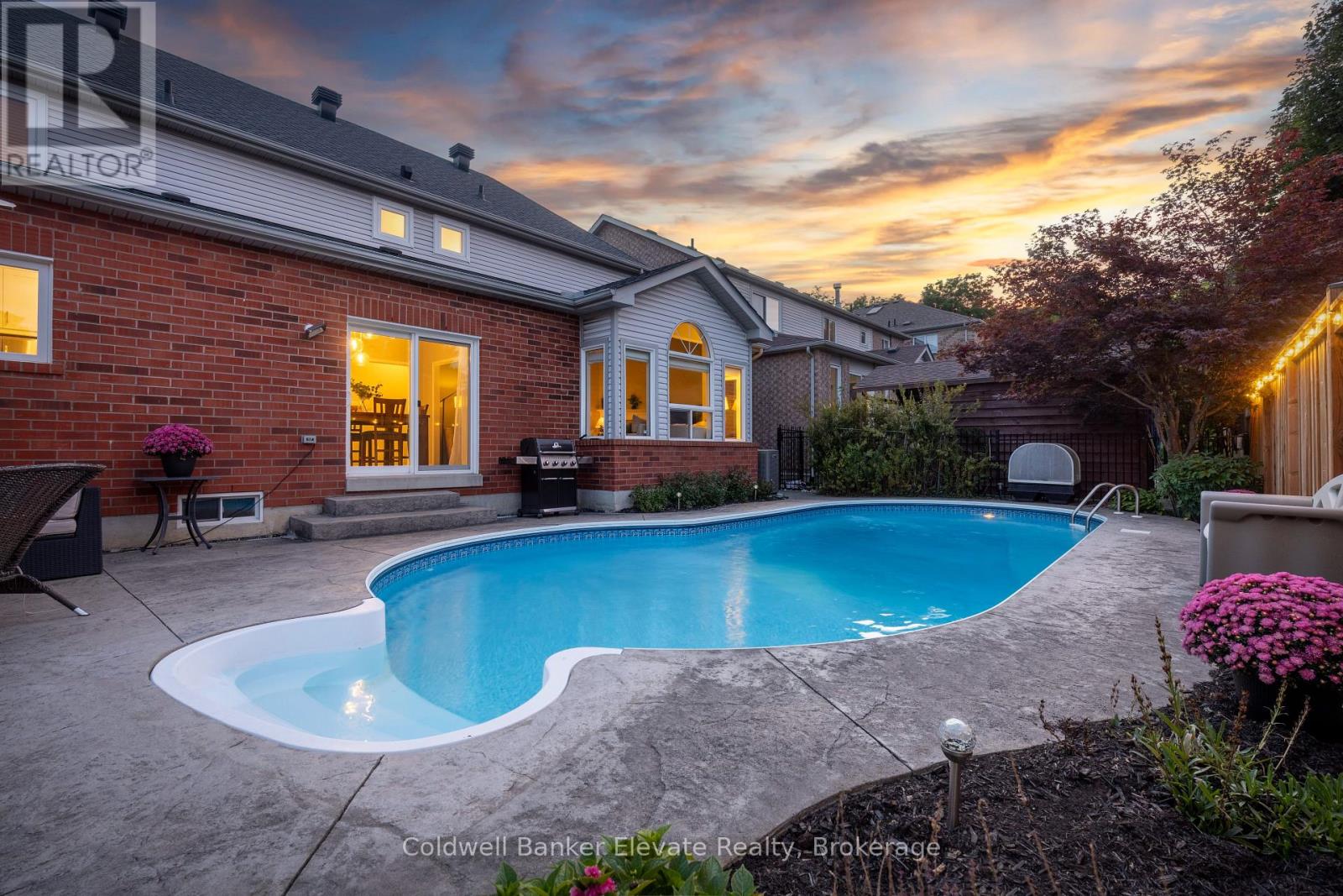 78 Grist Mill Drive, Halton Hills, Ontario  L7G 6B7 - Photo 42 - W12440051