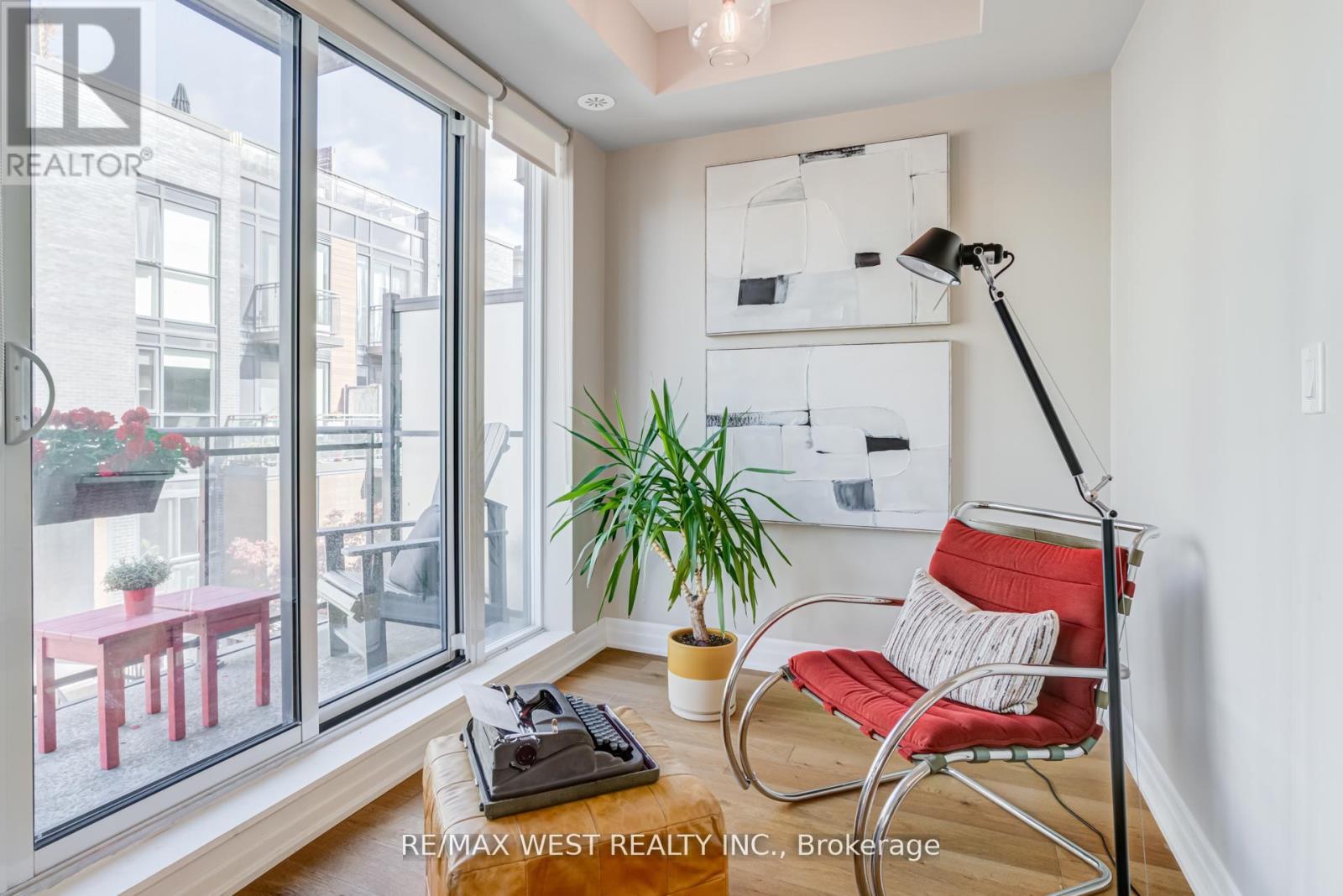 103 - 15 Sousa Mendes Street, Toronto, Ontario  M6P 0A9 - Photo 14 - W12440064