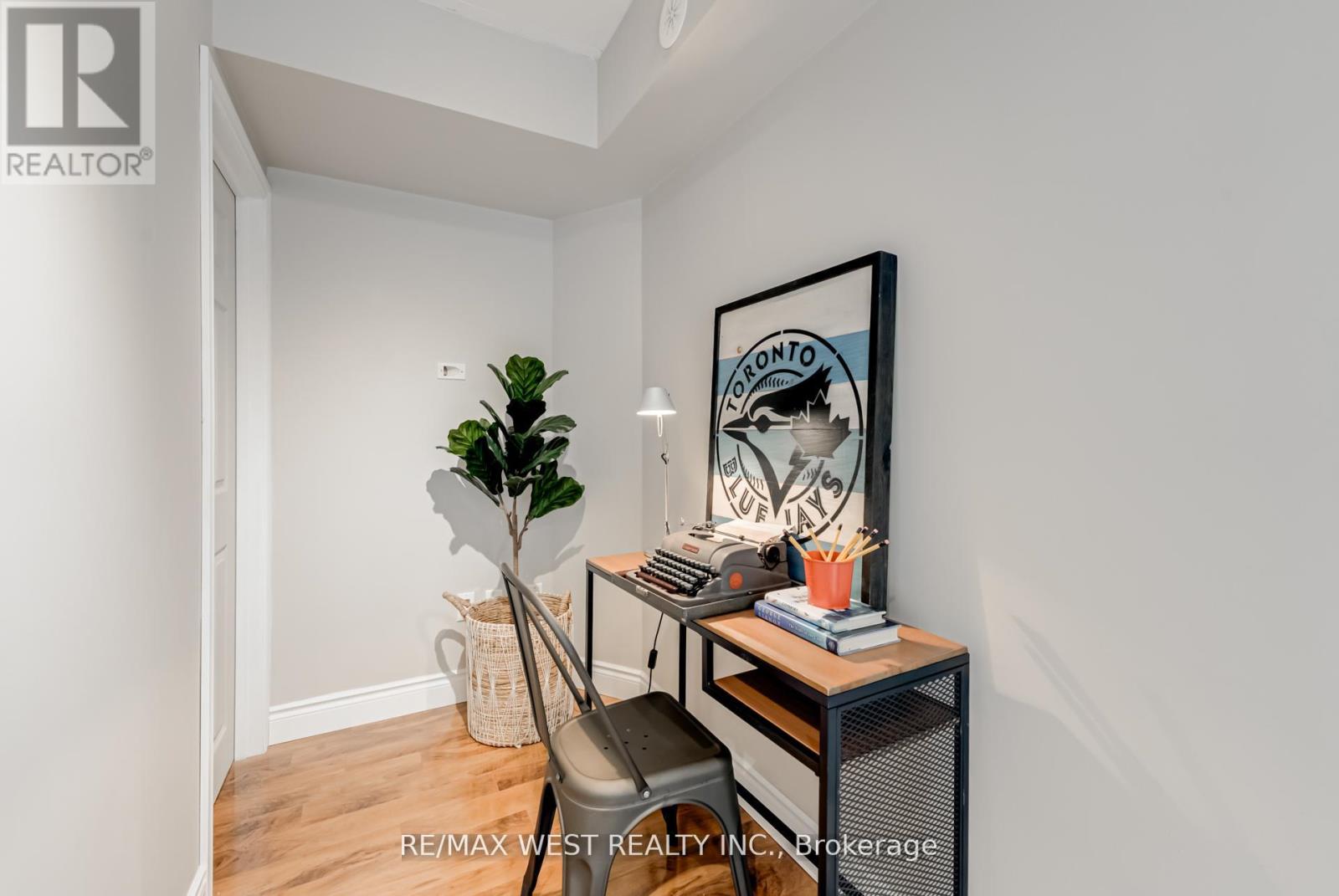 103 - 15 Sousa Mendes Street, Toronto, Ontario  M6P 0A9 - Photo 33 - W12440064