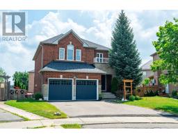 16 SANDYSIDE CRESCENT, Brampton, Ontario