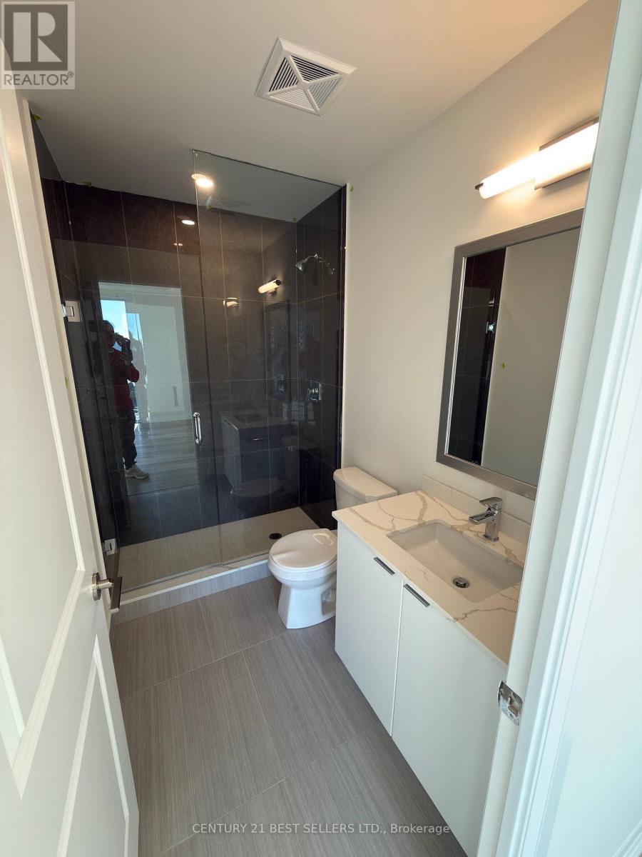 Unknown Address, ,     - Photo 13 - W12440077