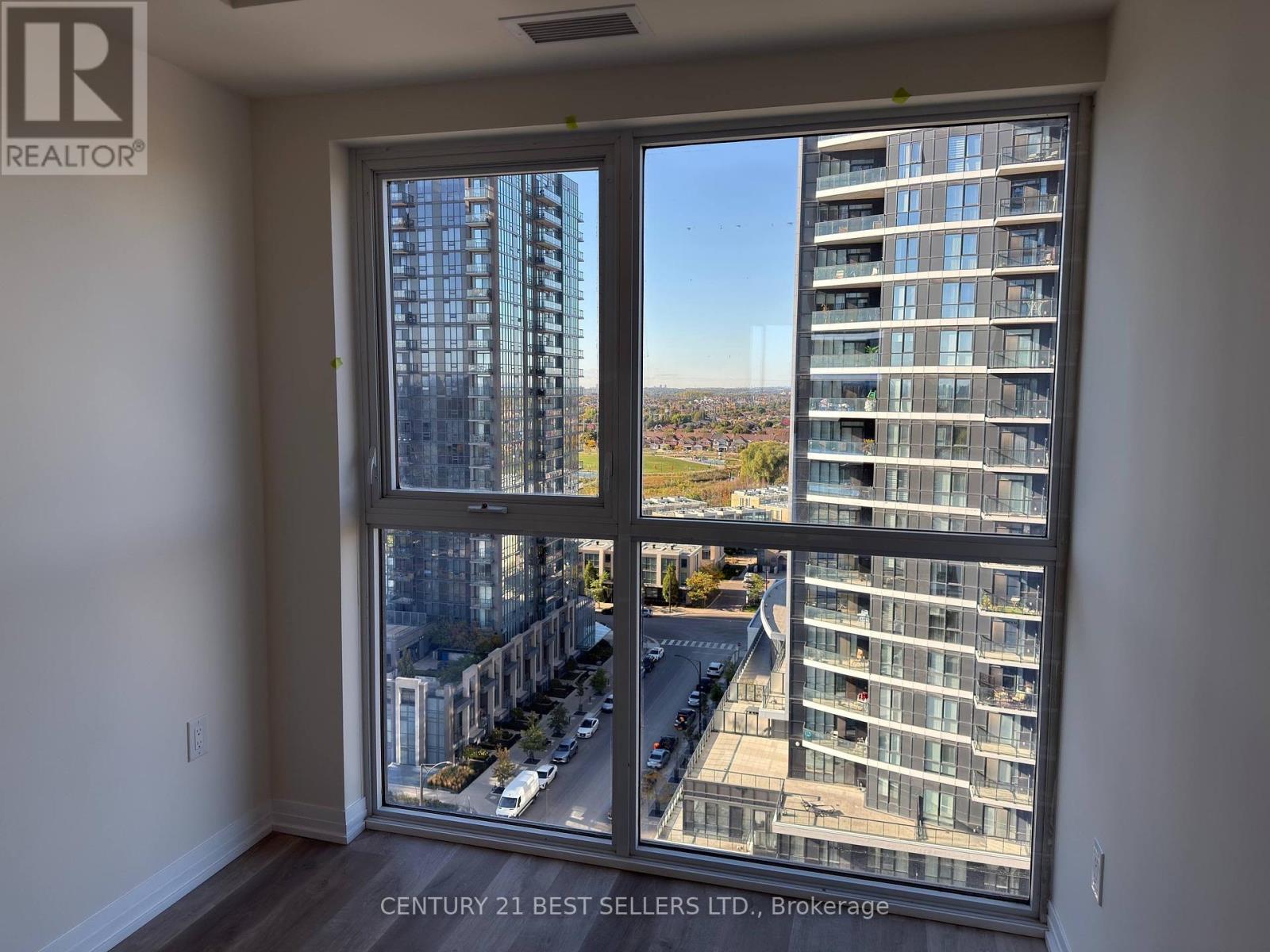 Unknown Address, ,     - Photo 16 - W12440077