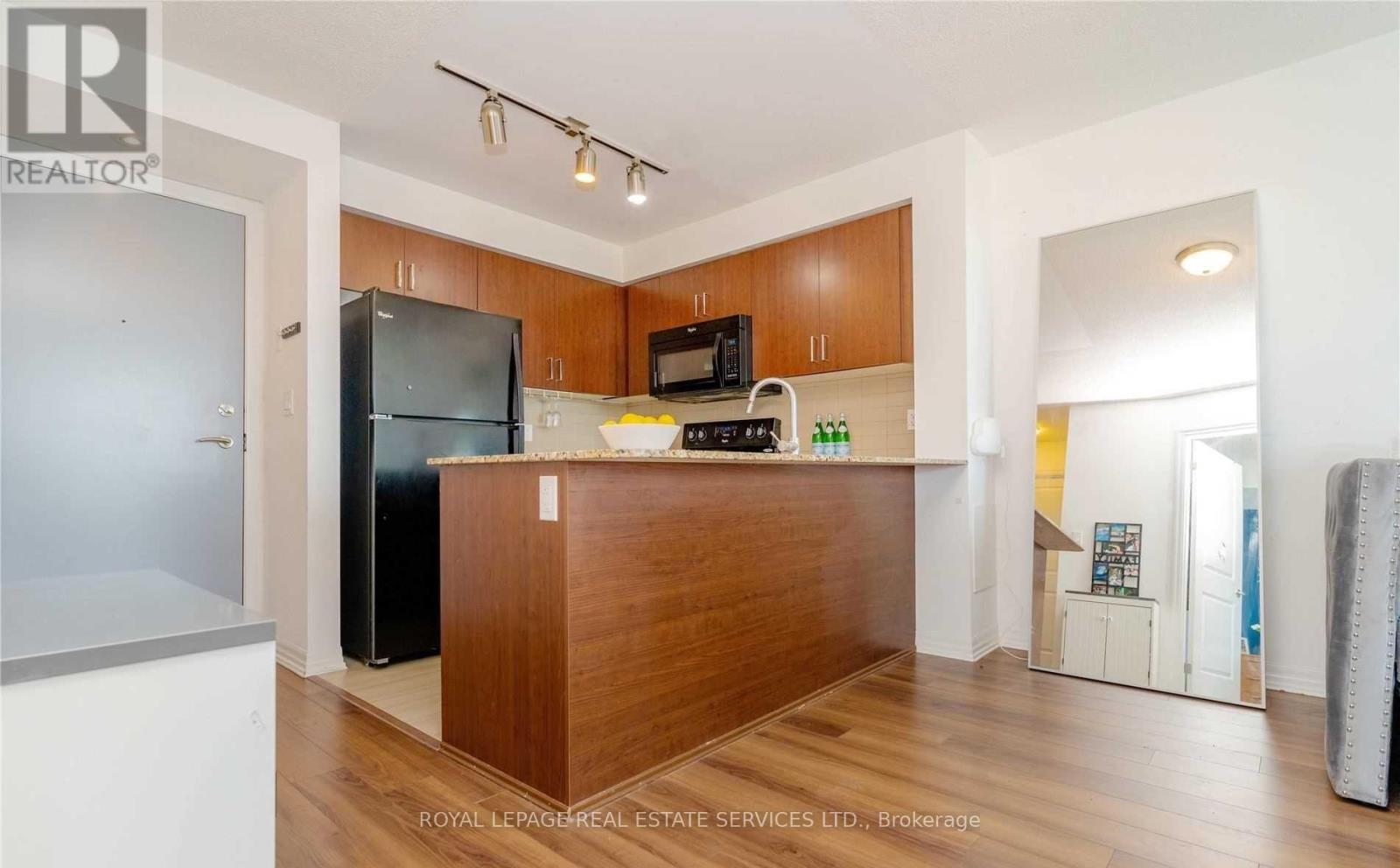 717 - 80 Esther Lorrie Drive, Toronto, Ontario  M9W 4V1 - Photo 12 - W12440096