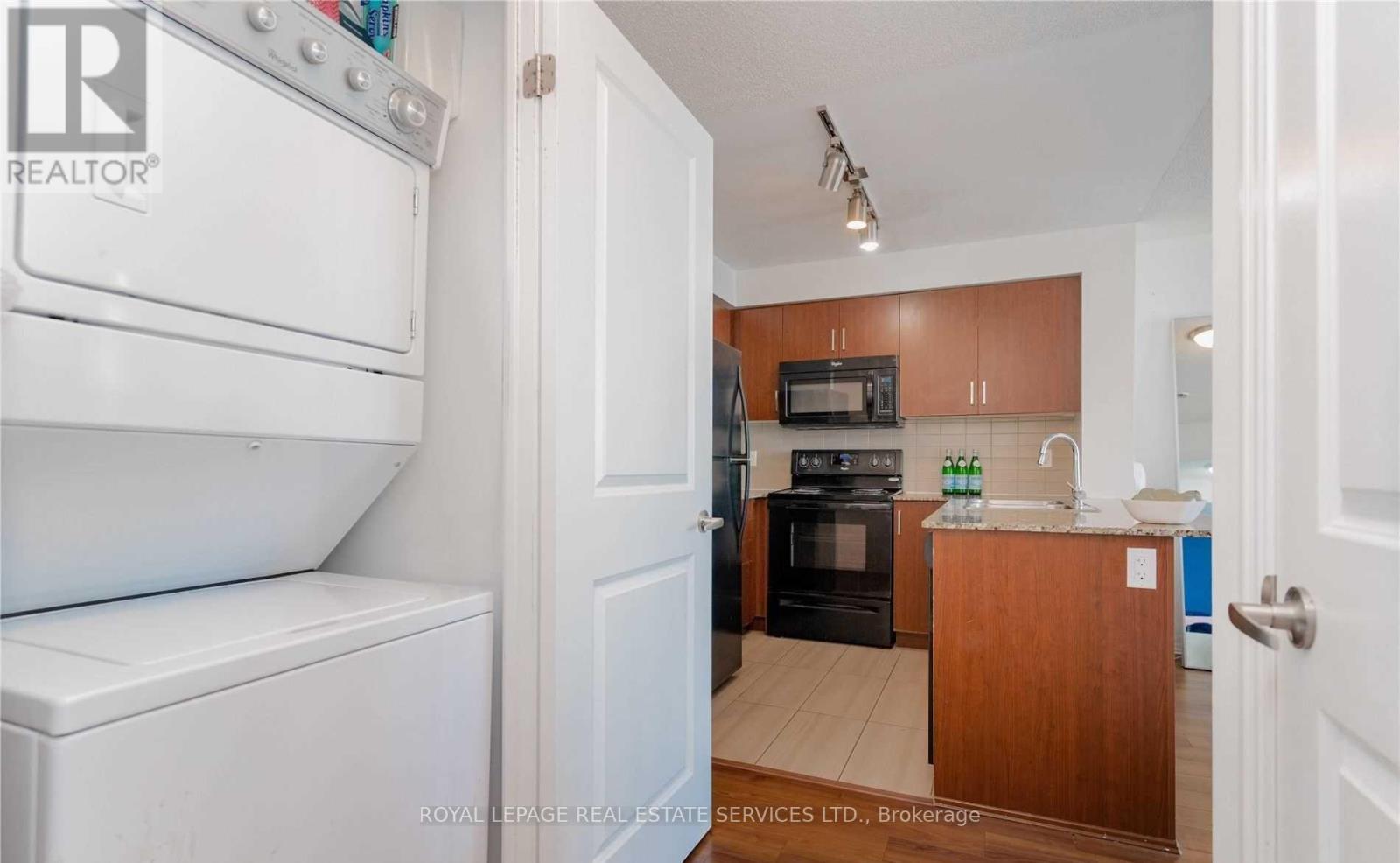 717 - 80 Esther Lorrie Drive, Toronto, Ontario  M9W 4V1 - Photo 22 - W12440096