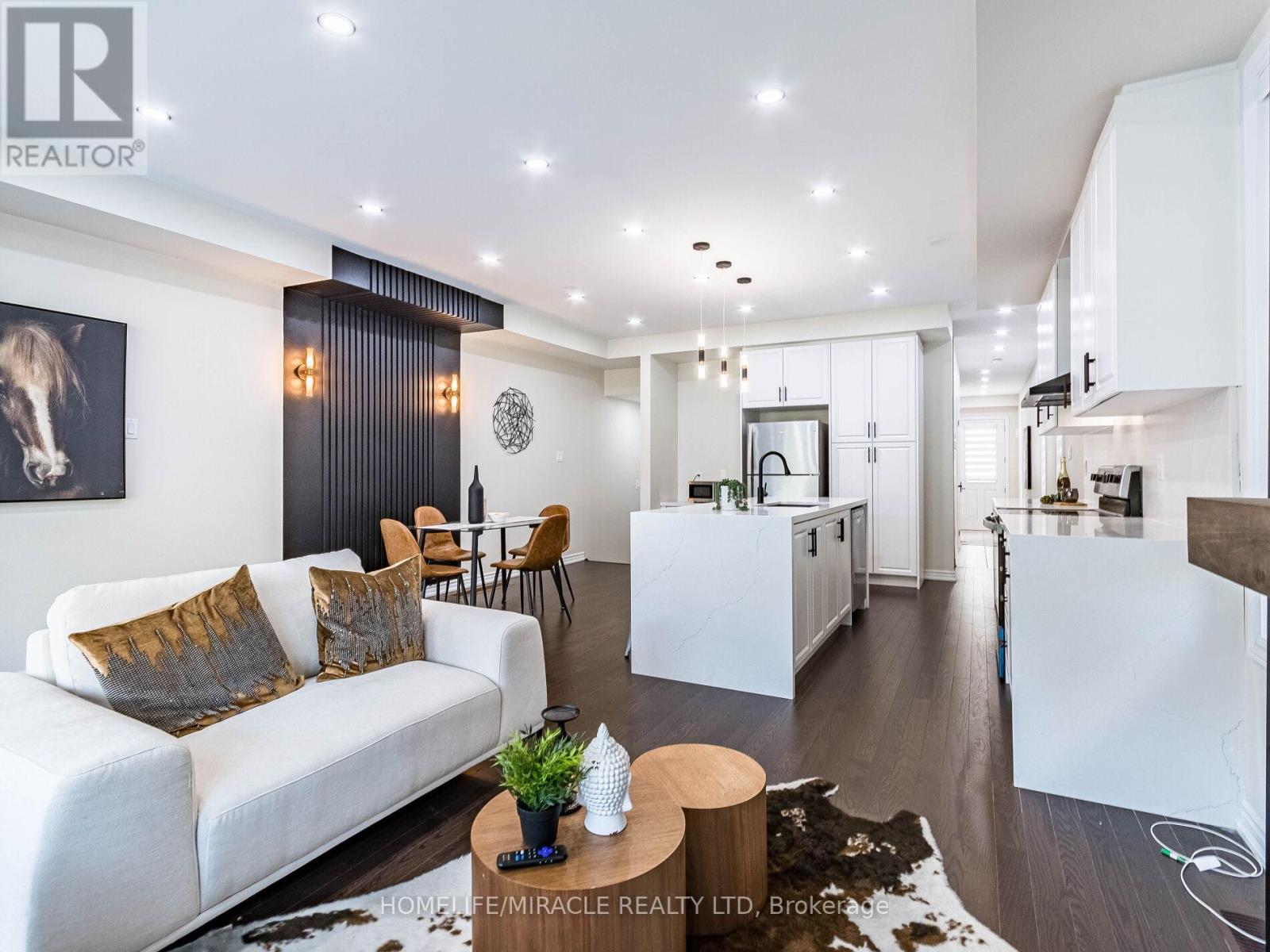 1416 Oakmont Common E, Burlington, Ontario  L7P 0V8 - Photo 20 - W12440105