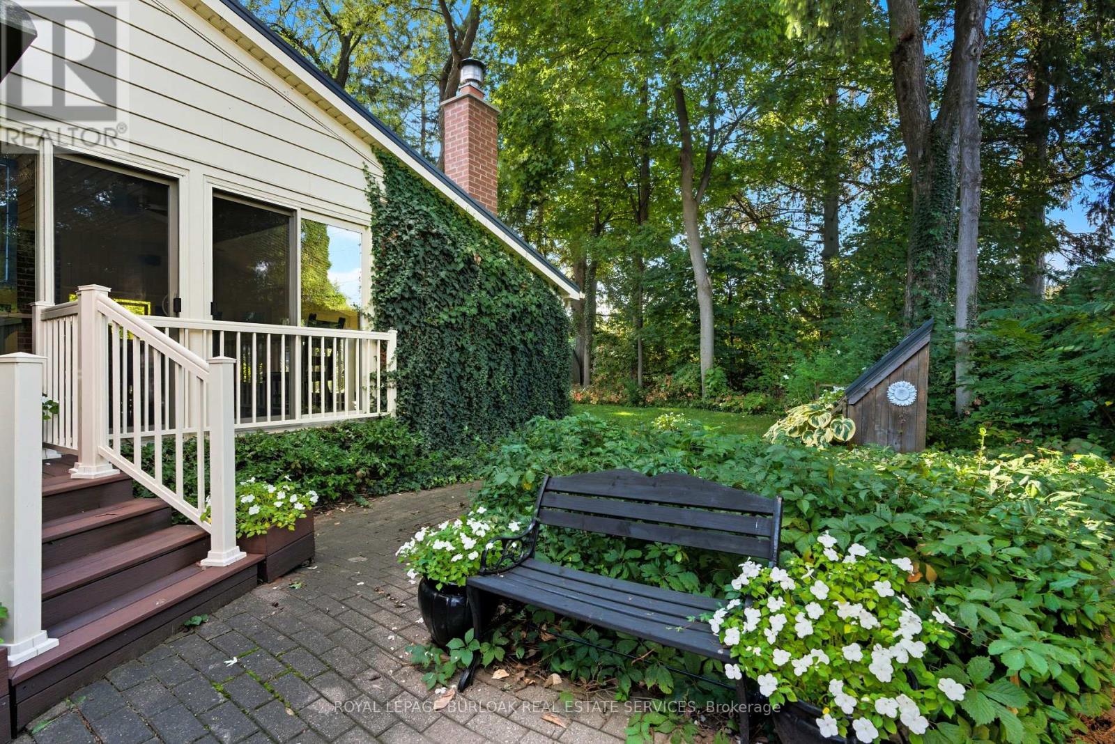 1169 Greening Avenue, Mississauga, Ontario  L4Y 1H3 - Photo 31 - W12440109