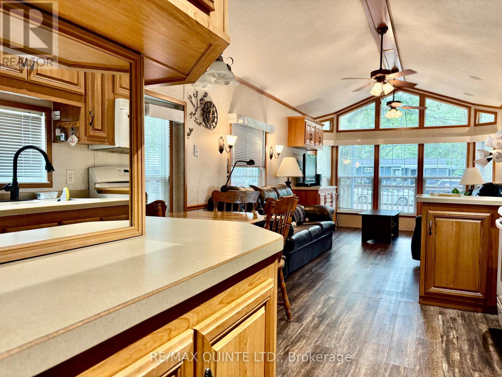 20 Cherry Beach Lane - 486 County Rd 18 Road, Prince Edward County, Ontario  K0K 1P0 - Photo 12 - X12351655