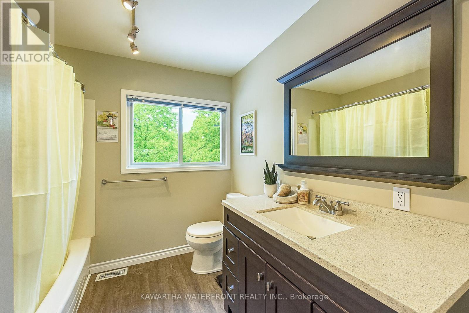 1170 English Circle, Highlands East, Ontario  K0M 1R0 - Photo 25 - X12328545