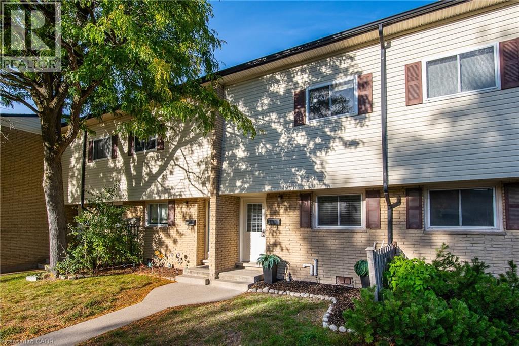 211 Veronica Drive Unit# 11, Kitchener, Ontario  N2A 2R8 - Photo 1 - 40775488