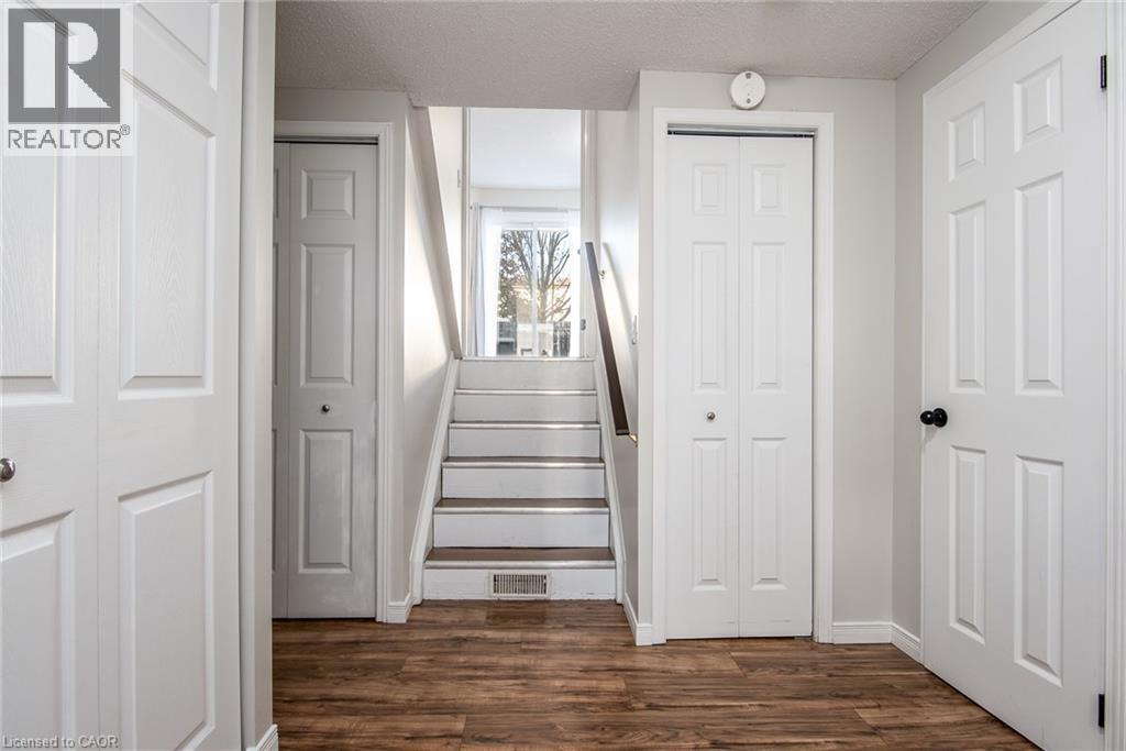 211 Veronica Drive Unit# 11, Kitchener, Ontario  N2A 2R8 - Photo 27 - 40775488