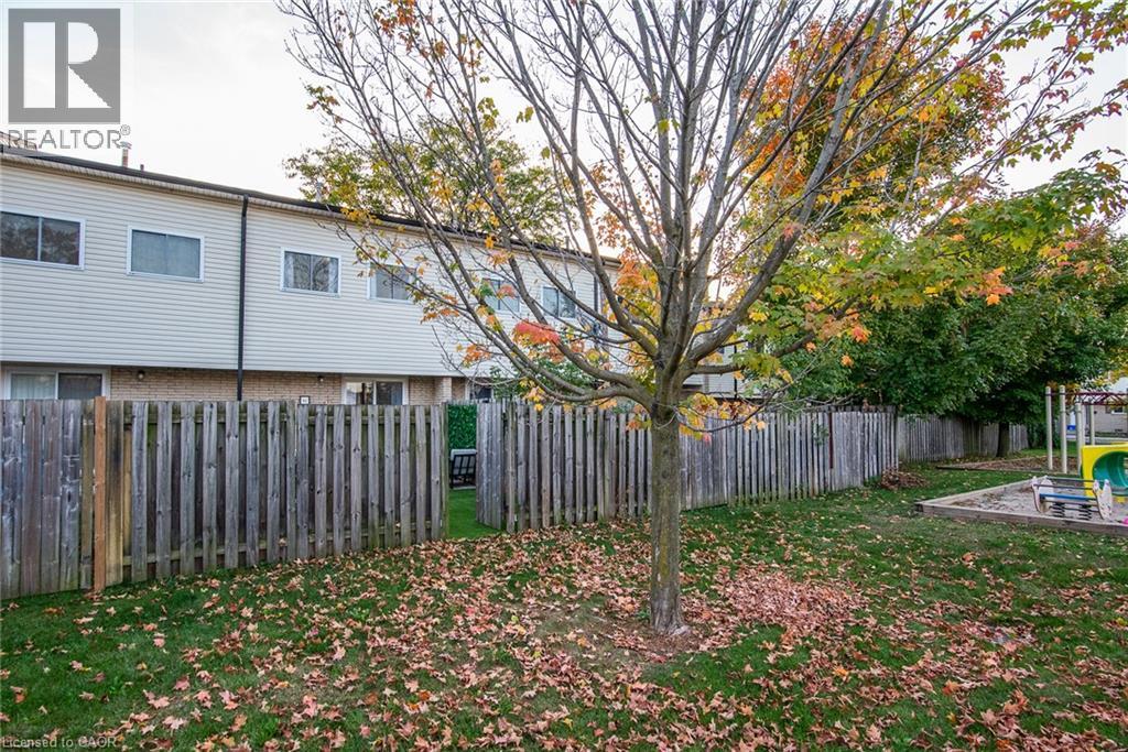 211 Veronica Drive Unit# 11, Kitchener, Ontario  N2A 2R8 - Photo 39 - 40775488