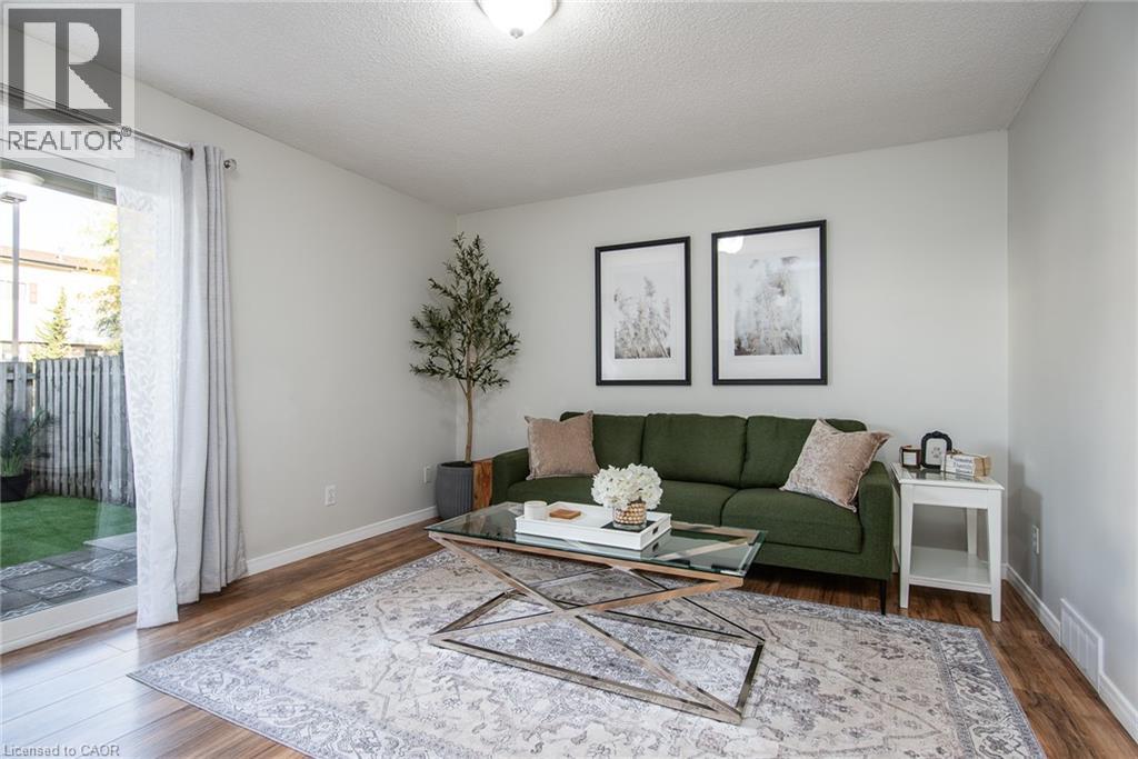 211 Veronica Drive Unit# 11, Kitchener, Ontario  N2A 2R8 - Photo 6 - 40775488