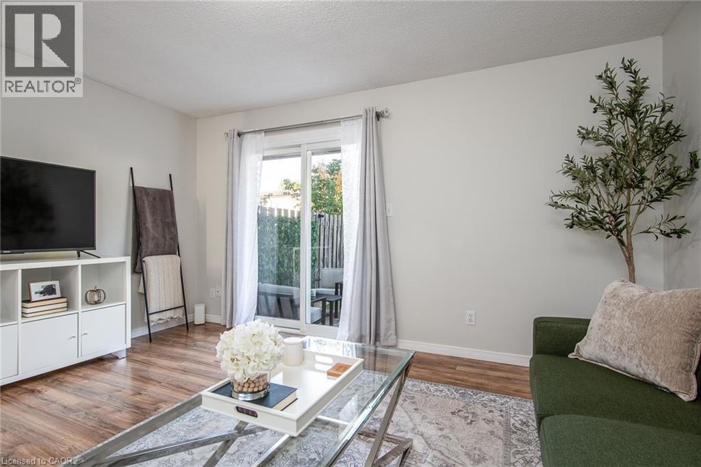 211 Veronica Drive Unit# 11, Kitchener, Ontario  N2A 2R8 - Photo 7 - 40775488