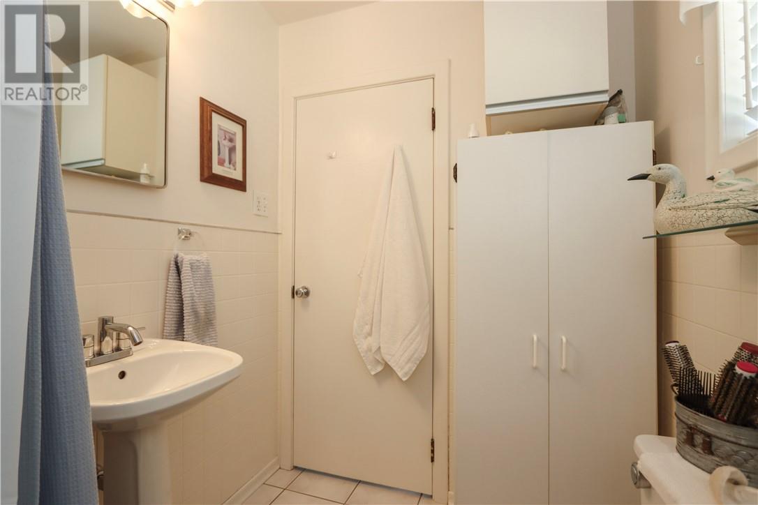 232 Edward Street, Coniston, Ontario  P0M 1M0 - Photo 11 - 2125031
