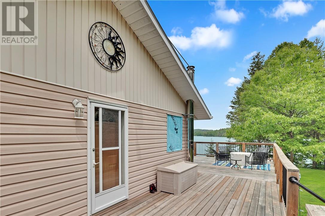 19 Janice Drive, Webbwood, Ontario  P0P 2G0 - Photo 4 - 2123105