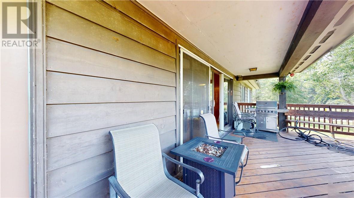 26 Hall Street, Gore Bay, Ontario  P0P 1H0 - Photo 11 - 2122492