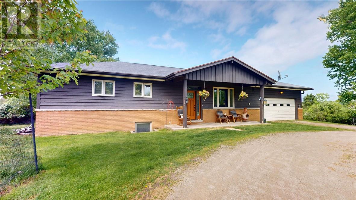 26 Hall Street, Gore Bay, Ontario  P0P 1H0 - Photo 14 - 2122492