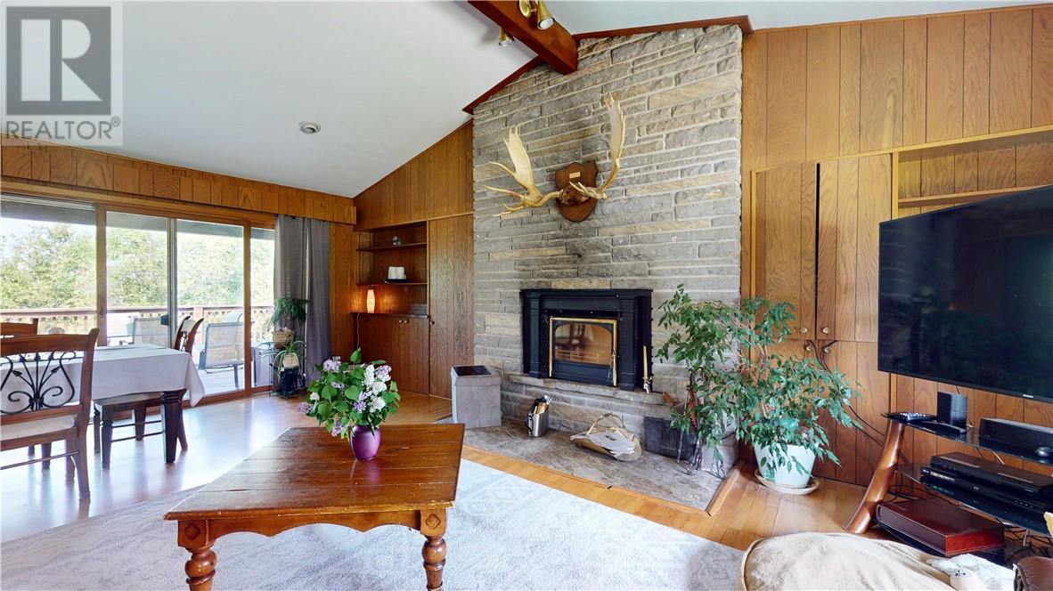 26 Hall Street, Gore Bay, Ontario  P0P 1H0 - Photo 28 - 2122492