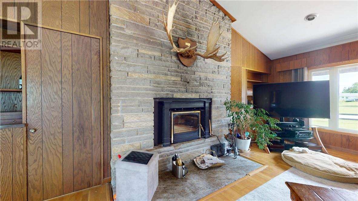 26 Hall Street, Gore Bay, Ontario  P0P 1H0 - Photo 35 - 2122492