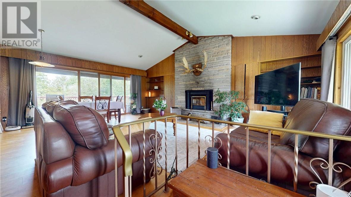 26 Hall Street, Gore Bay, Ontario  P0P 1H0 - Photo 39 - 2122492