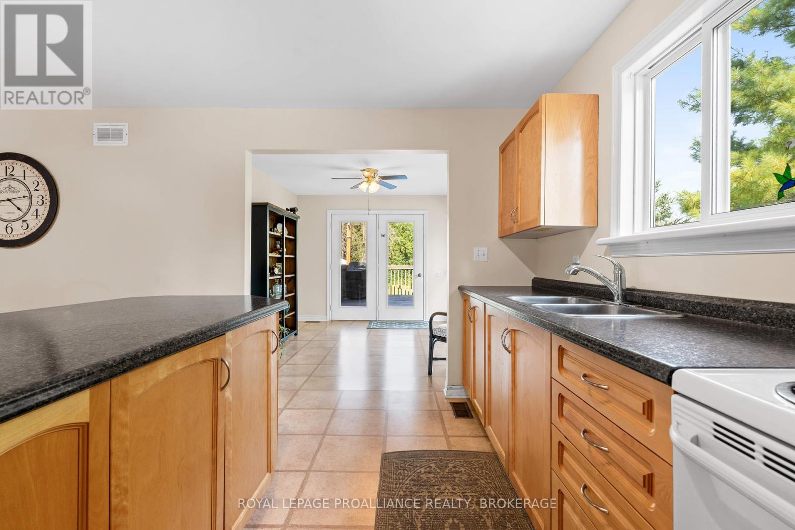 1544 Lake Road, Stone Mills, Ontario  K0K 1Z0 - Photo 13 - X12440360