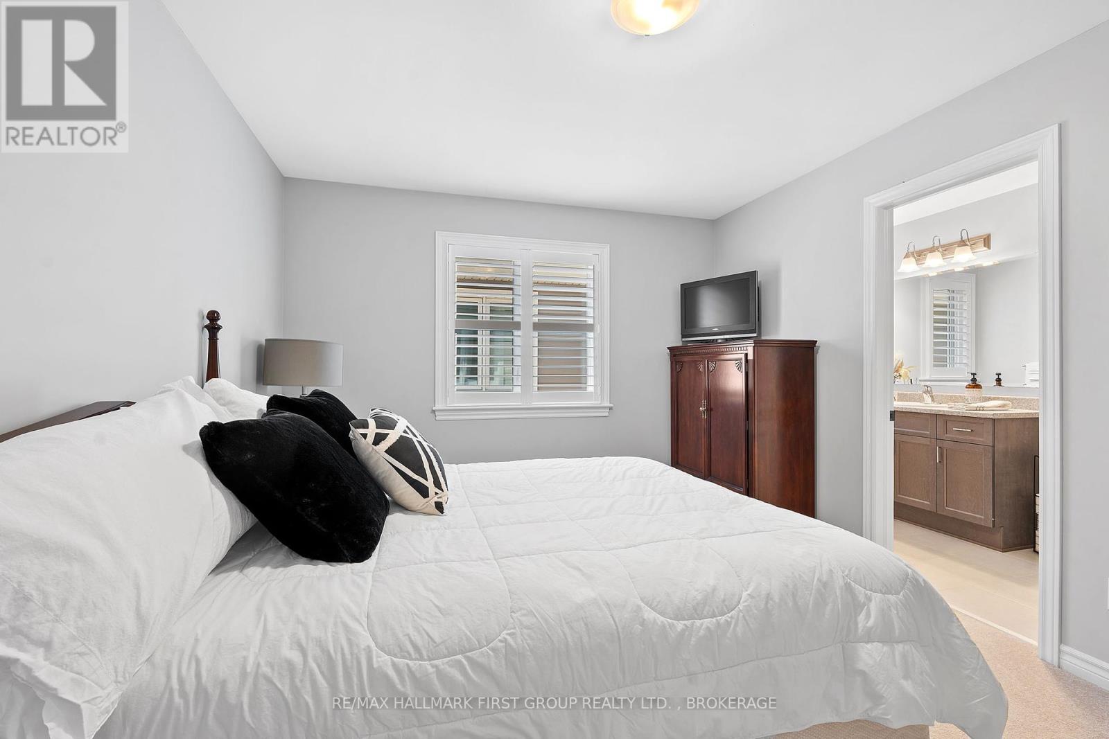 1107 Woodhaven Drive, Kingston, Ontario  K7P 0R7 - Photo 21 - X12440381