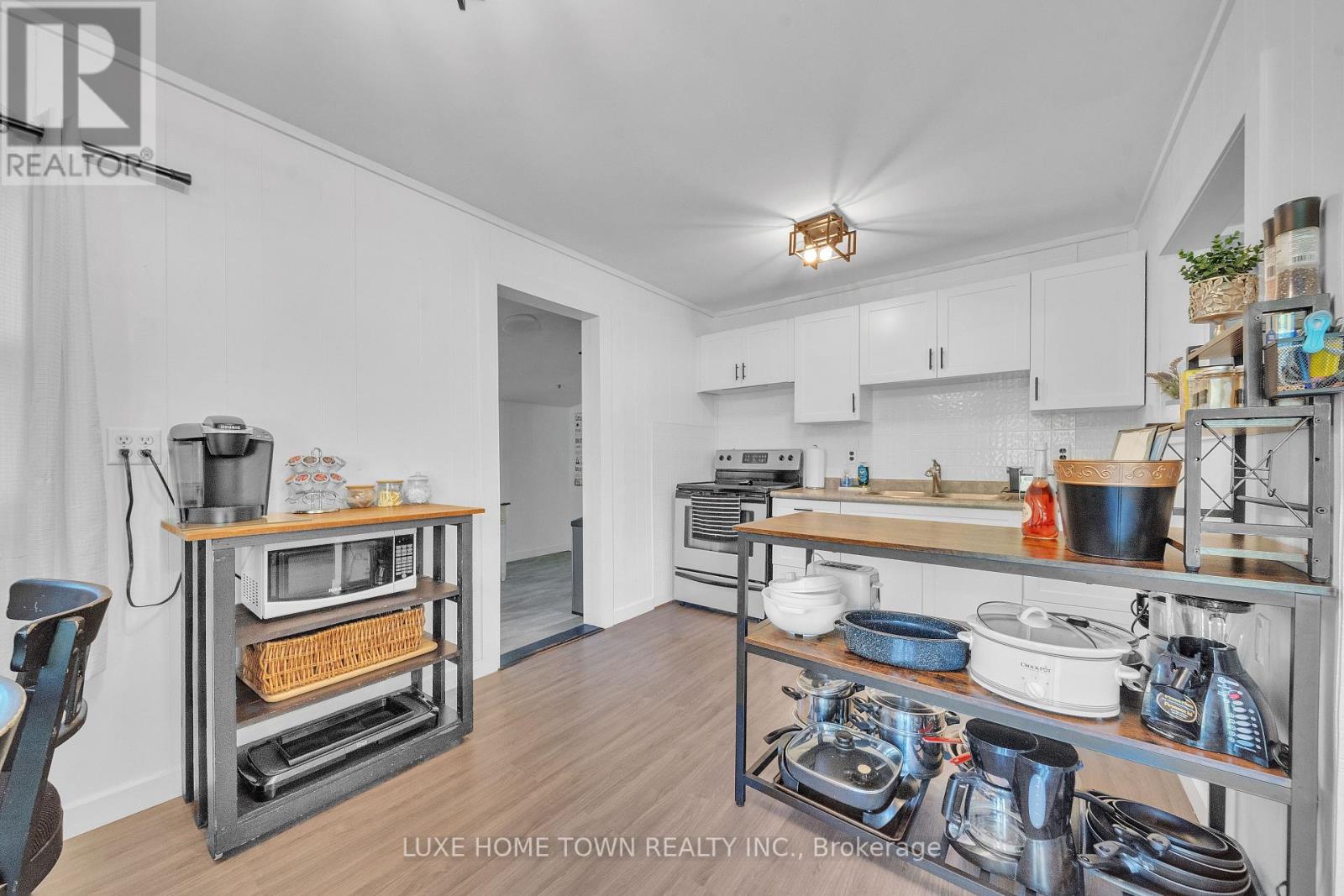 2 Birch Street, South Bruce Peninsula, Ontario  N0H 2G0 - Photo 17 - X12440010