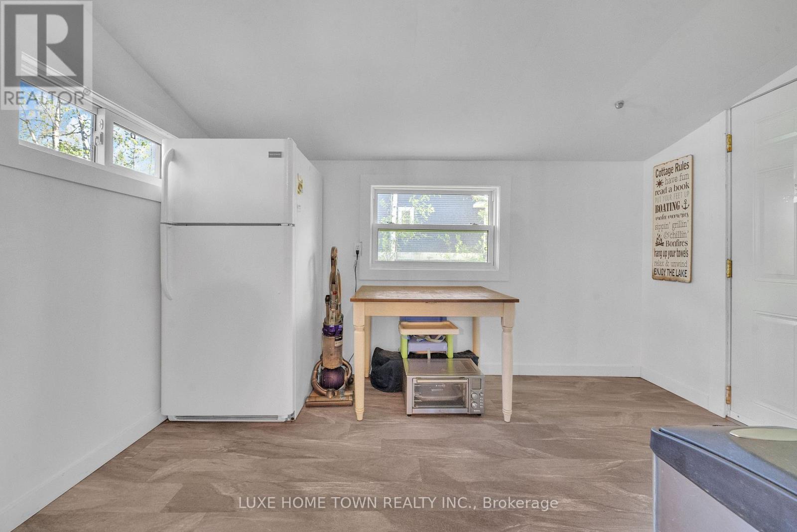 2 Birch Street, South Bruce Peninsula, Ontario  N0H 2G0 - Photo 22 - X12440010
