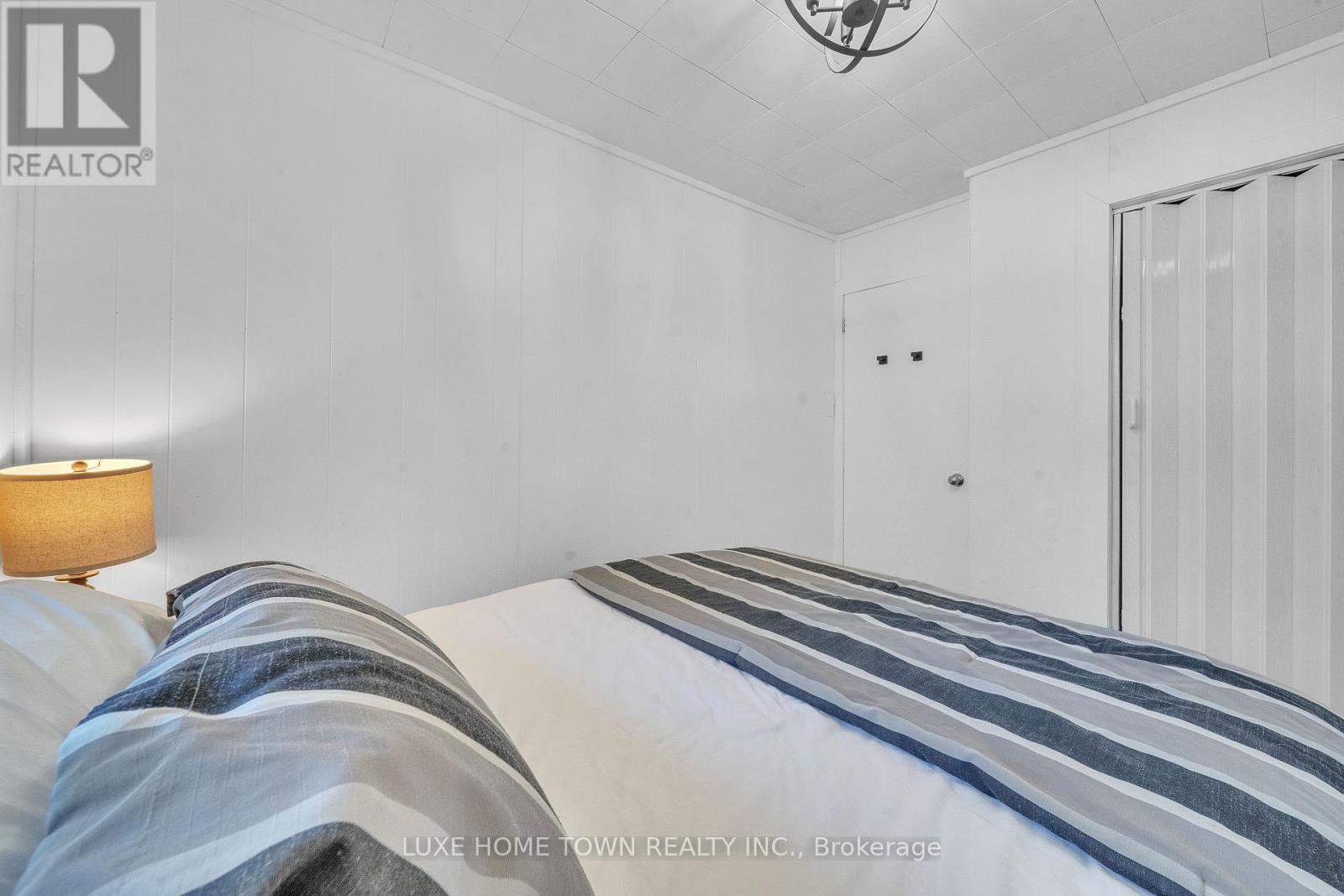 2 Birch Street, South Bruce Peninsula, Ontario  N0H 2G0 - Photo 33 - X12440010