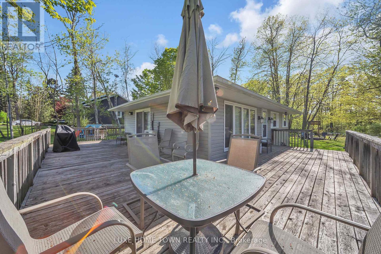 2 Birch Street, South Bruce Peninsula, Ontario  N0H 2G0 - Photo 36 - X12440010