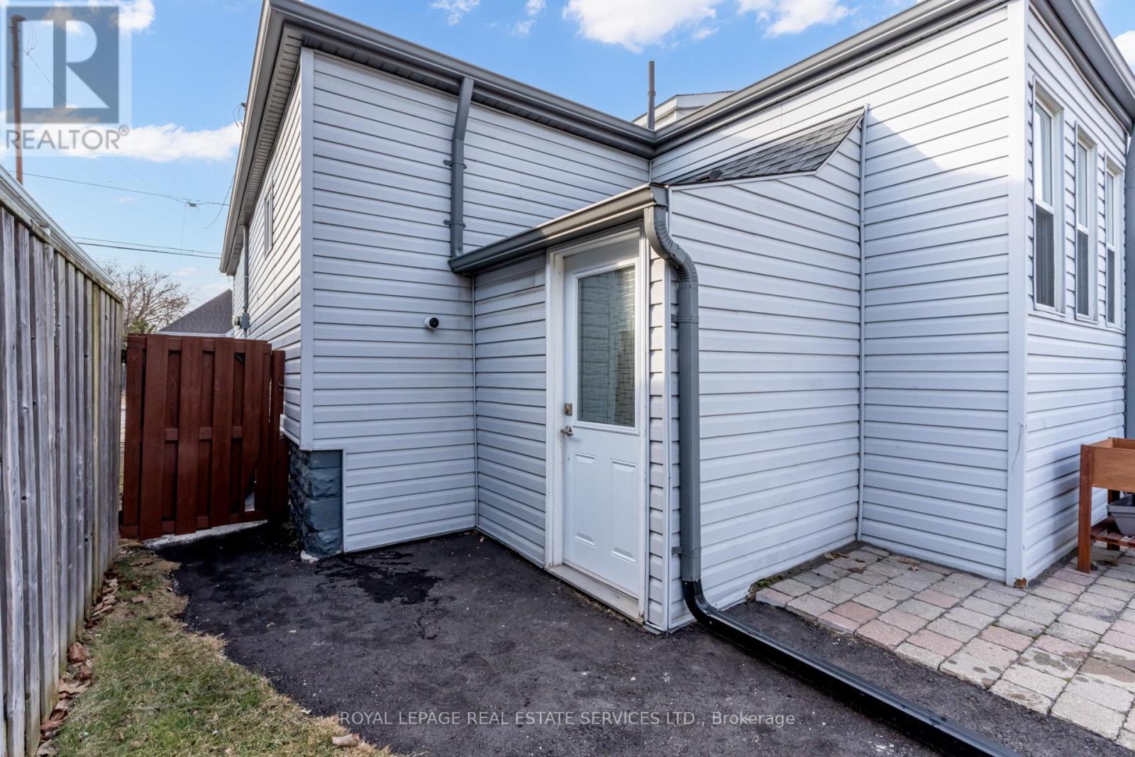 36 Harmony Avenue, Hamilton (Homeside), Ontario  L8H 4X2 - Photo 36 - X12440011