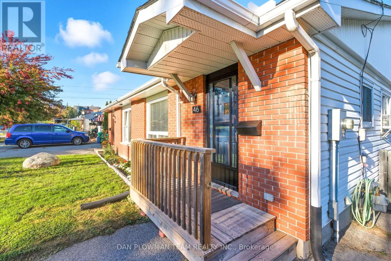 46 Alexander Avenue, Peterborough, Ontario  K9J 6B4 - Photo 4 - X12440015